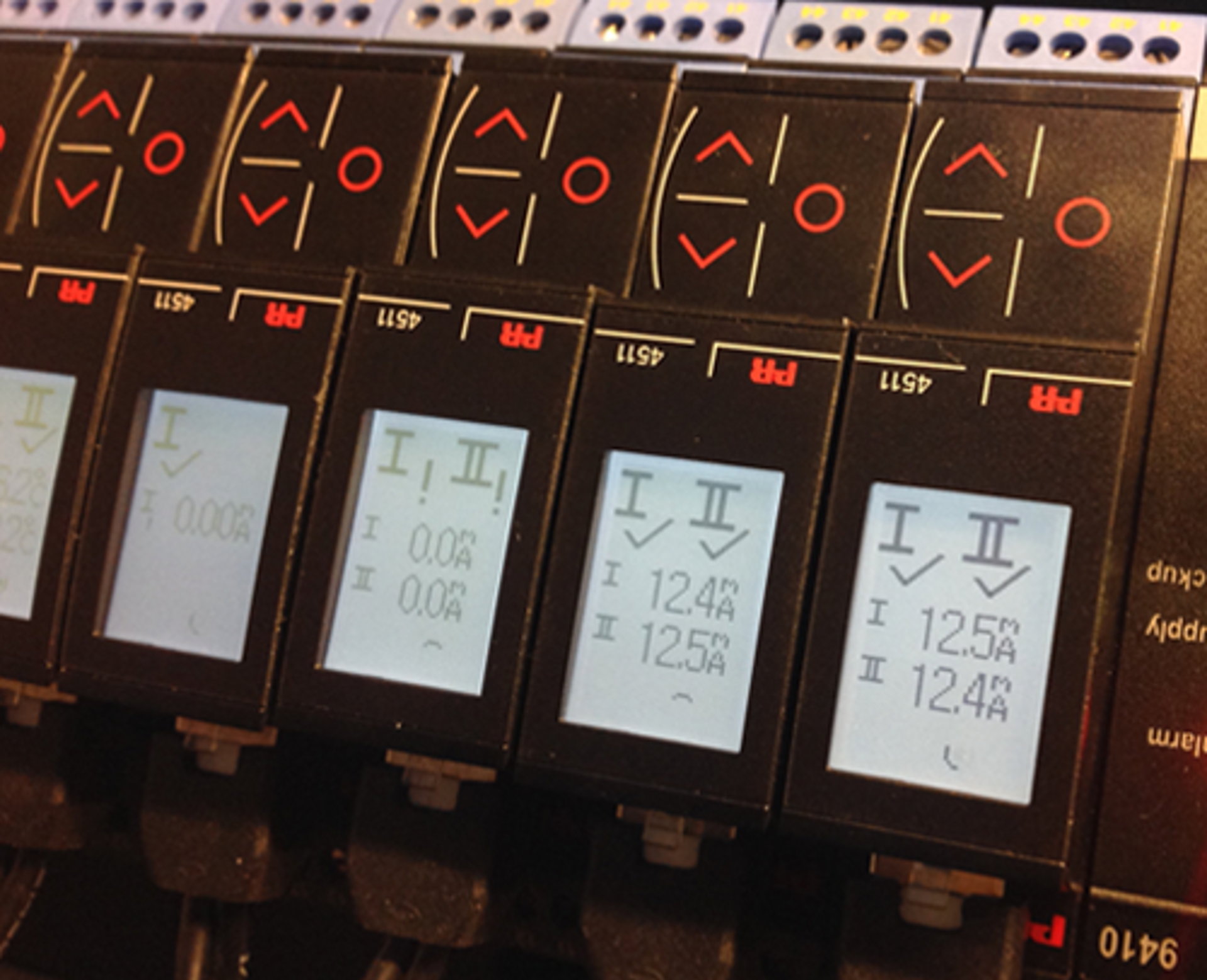 4511 With Rotated Display 500X406